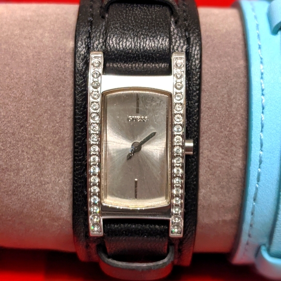 Guess Accessories - Guess Women's Watch